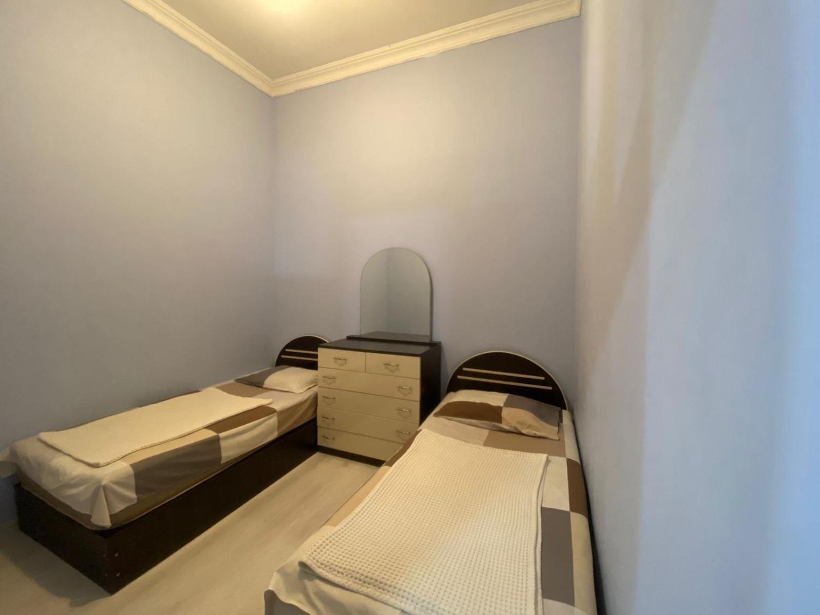 Apartment On Luka Asatiani 2 บาทูมิ ภายนอก รูปภาพ