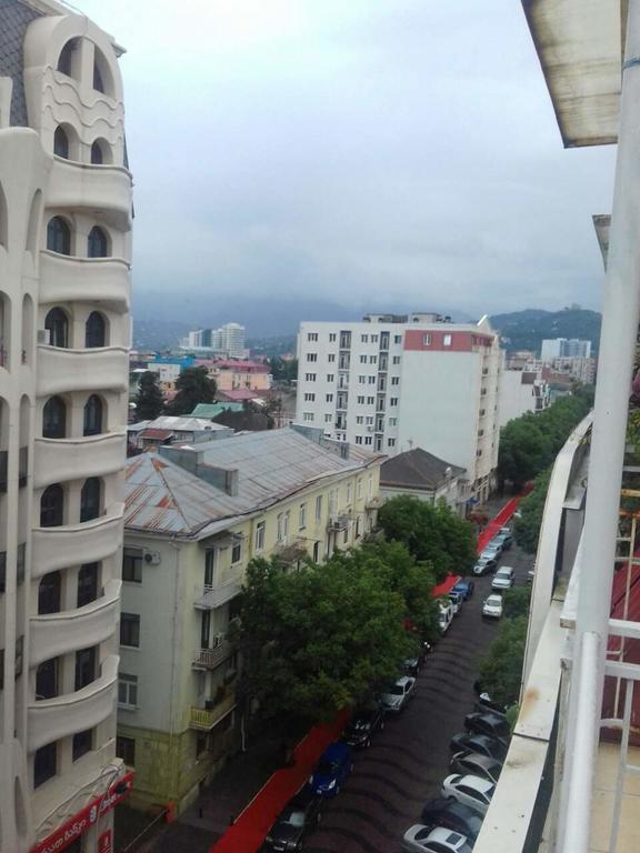 Apartment On Luka Asatiani 2 บาทูมิ ภายนอก รูปภาพ